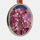桜さくらんぼが日光にキスする花 メタルオーナメント (右)