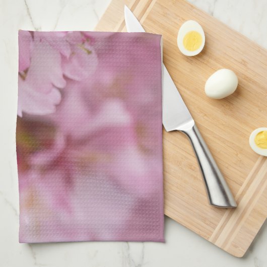 桜さくらんぼ花ピンク淡い色のリフレクション キッチンタオル (四つ折り)