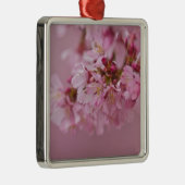 桜さくらんぼ花ピンク淡い色のリフレクション メタルオーナメント (右)