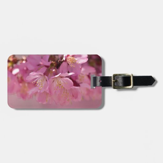 桜さくらんぼ花繊細なピンクブーケ ラゲッジタグ (正面横)