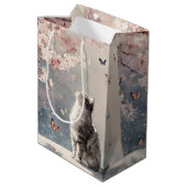 桜と猫と蝶 (6) ミディアムペーパーバッグ (裏面アングル)