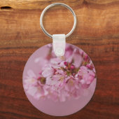 桜の淡いピンクの反射 キーホルダー (正面)