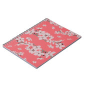 桜の花が漂う ノートブック (左側)