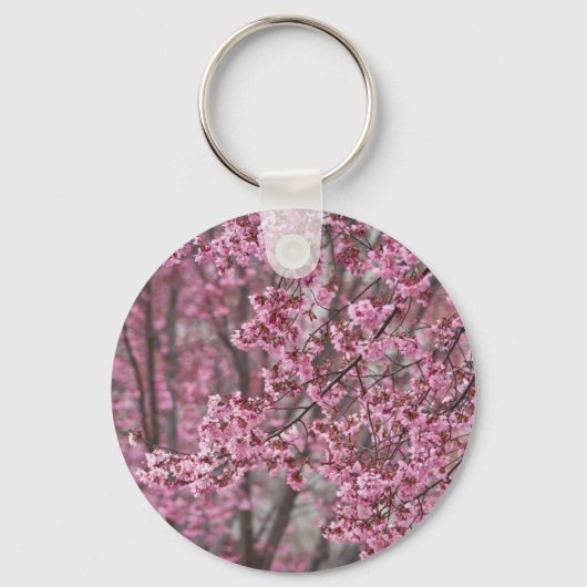 桜の花が舞い散る ピンク キーホルダー (正面)
