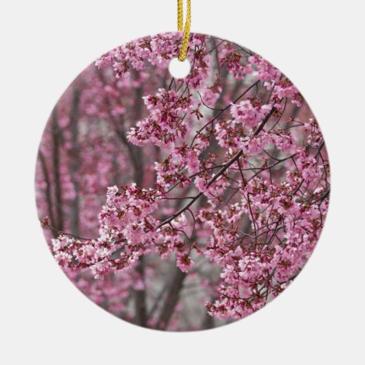桜の花が舞い散る ピンク セラミックオーナメント (正面)