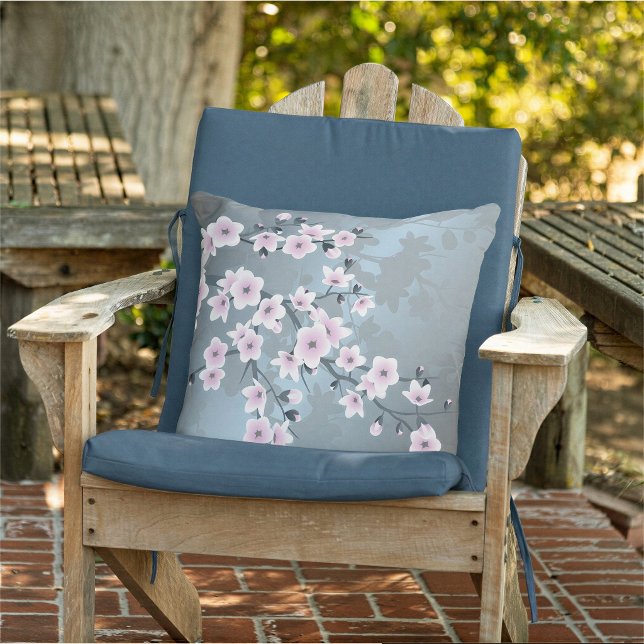 桜の花 くすんだピンク ブルー クッション (クリエイターアップロード済み)