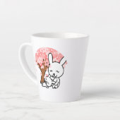 桜ツリーキュートかわいいバニーカップル カフェラテマグ (左アングル)