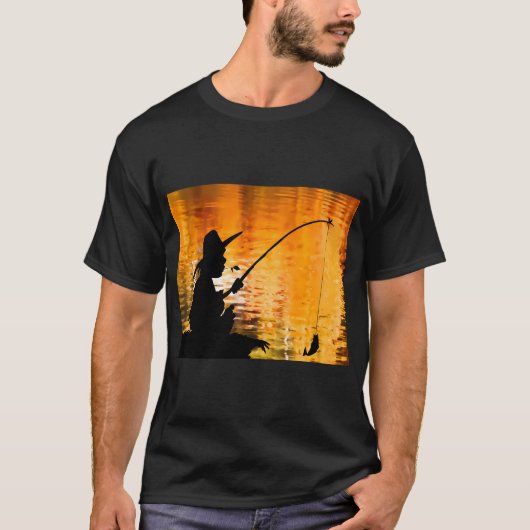 桟橋で釣りをする少年 Tシャツ (正面)