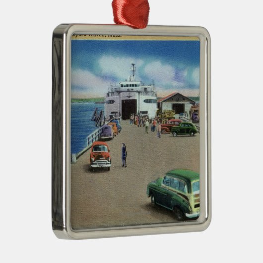 桟橋のフェリーの眺め メタルオーナメント (右)