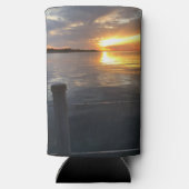 桟橋の夕日 スリム缶クーラー (裏面)