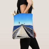 桟橋を見下ろして トートバッグ (クローズアップ)