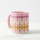 梅かわいらしと金ゴールドが並んだピンク色のコーヒーマグ マグカップ (正面左)