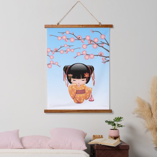 梅こけし人形 – 日本の芸者ガールブルー 吊り下げ型タペストリー (寝室)