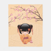 梅こけし人形 – 桃日本の芸者少女 フリースブランケット (正面)