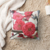 梅花春ピンク発芽 クッション (ブランケット)