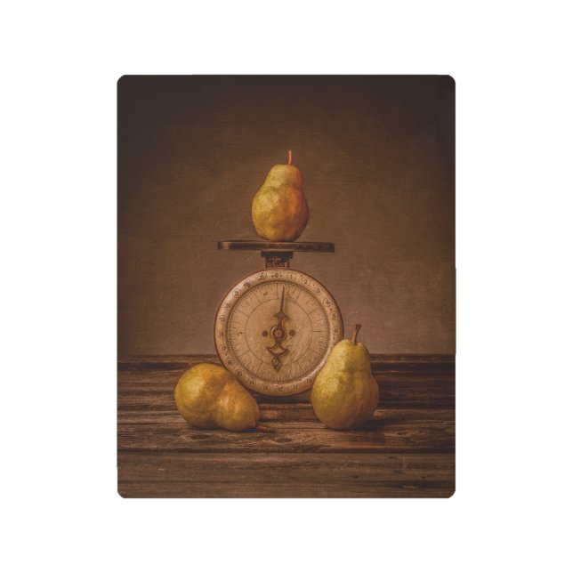 梨とヴィンテージスケールウォールアート メタルプリント (正面)