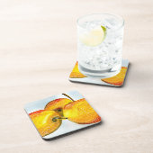 梨は黄色い水色の果実をつける コースター (右側)