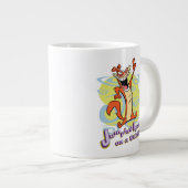 棒でイグアナを跳び上げ!™ ジャンボコーヒーマグカップ (正面右)