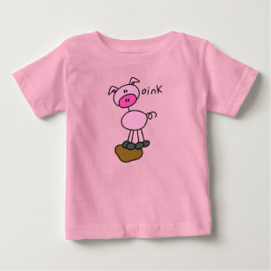 棒の姿のブタのTシャツおよびギフト ベビーTシャツ