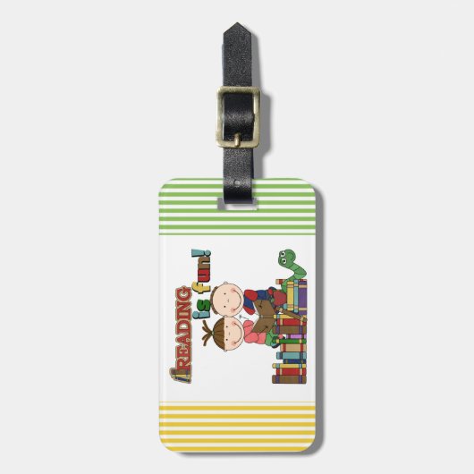 棒の姿の子供の読むことはおもしろいです ラゲッジタグ (正面縦)
