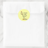 棒の姿の鶏のTシャツおよびギフト ラウンドシール (バッグ)
