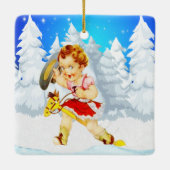 棒馬の冬場面の西部の小さい女性のカーボーイ セラミックオーナメント (裏面)