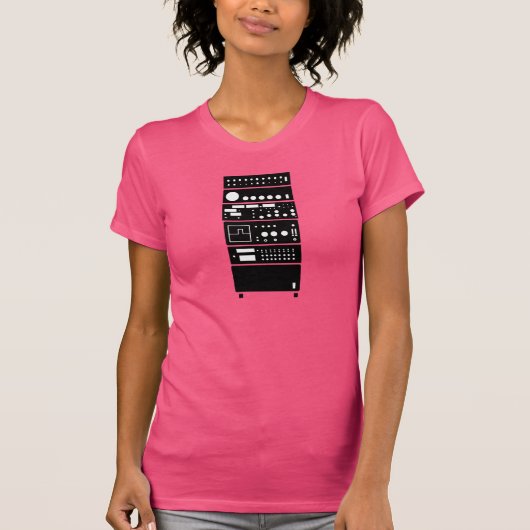 棚のキャビネット Tシャツ (正面)