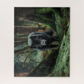 森から黒いオオカミが現れる ジグソーパズル (縦)