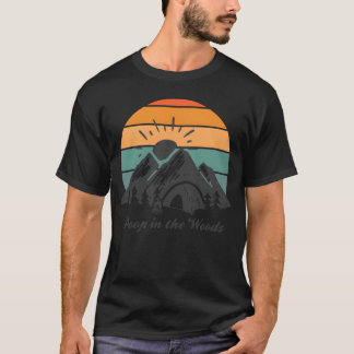 森でキャンプする友達にウンチ Tシャツ