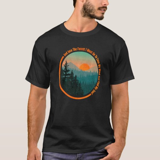 森に私はハイキング自然キャンピングプレゼン Tシャツ (正面)