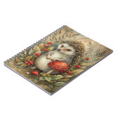 森のかわいいハリネズミ ノートブック (左側)