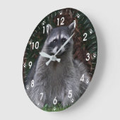 森のアライグマの野生の写真と足跡 ラージ壁時計 (傾斜)