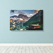 森のキャビン キャンバスプリント (インサイチュ (ウッドフロア))