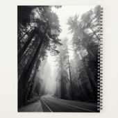 森のセコイアの木々の眺め プランナー手帳 (裏面)