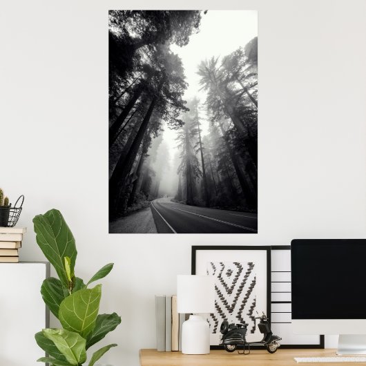森のセコイアの木々の眺め ポスター (ホームオフィス)