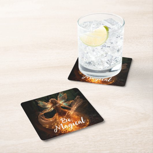 森のピクシーで翼を持つ魔法の妖精の天使 スクエアペーパーコースター (インサイチュ)