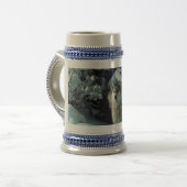 森のマグから出ているオオカミ ビールジョッキ (正面左)