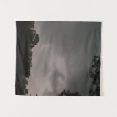 森の上の嵐の雲 タペストリー (正面(横))