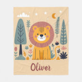 森の中でかわいい微笑みライオン フリースブランケット (正面)