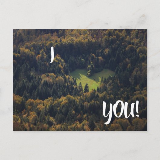 森の中でハートの形をしたカードが好き ポストカード (正面)