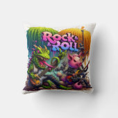 森の中で動物のキャラクターを持つ岩のミュージシャン クッション (裏面)