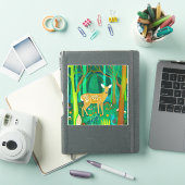 森の中で子鹿が見つかったファンタジー シール (iPadカバー)