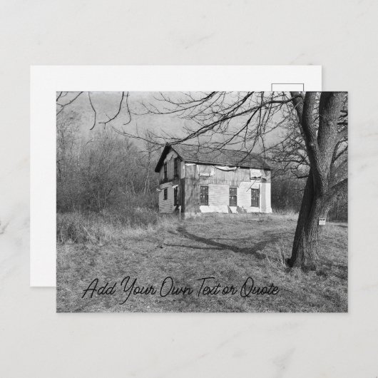 森の中で捨てられたこの家をパーソナライズ ポストカード (正面/裏面)