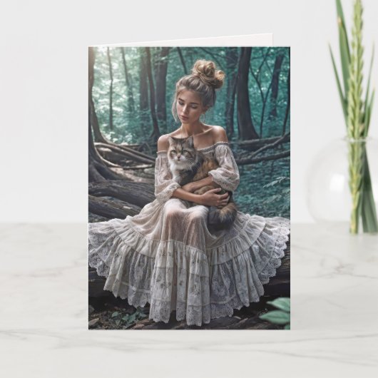 森の中で猫を飼っている若い女性 カード (正面)