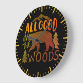 森の中で良い黒熊ハイキング ラージ壁時計 (傾斜)