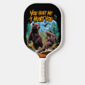 森の中で衝突する熊の狩り ユーモアのある ピックルボールラケット (正面)