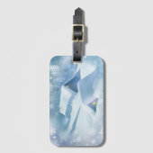 森の中で雪が屋根を乗り越えた ラゲッジタグ (正面縦)