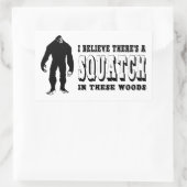 森の中にスクアッチが！ビッグフットの生活 長方形シール (バッグ)