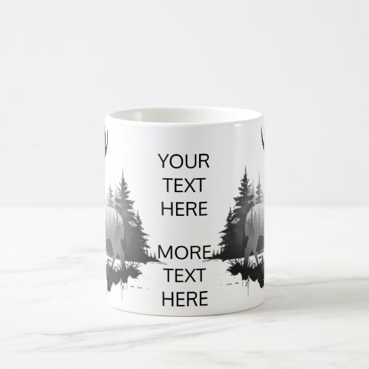 森の中に立っている野生のシカ コーヒーマグカップ (中央)