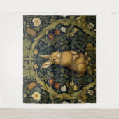 森の中のウサギアールヌーボースタイル タペストリー (正面)